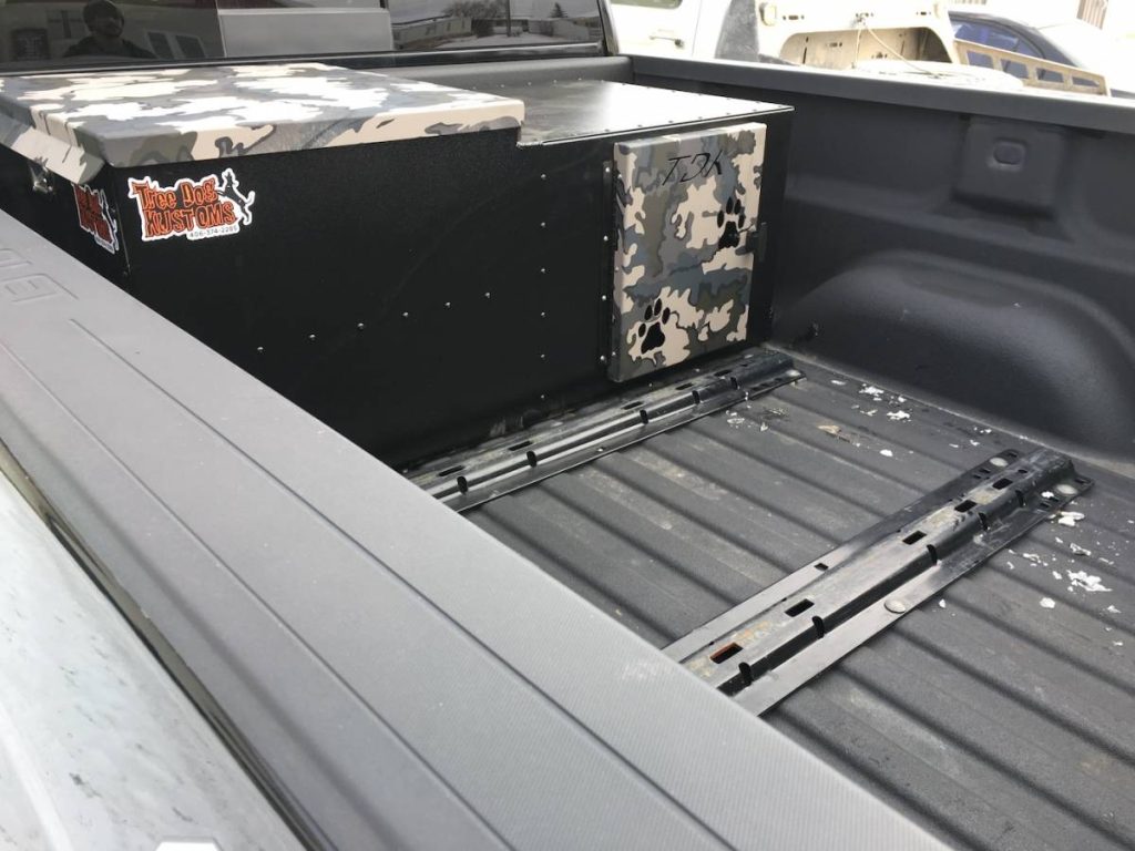 Tool Box Dog Box from Tree Dog Kustoms