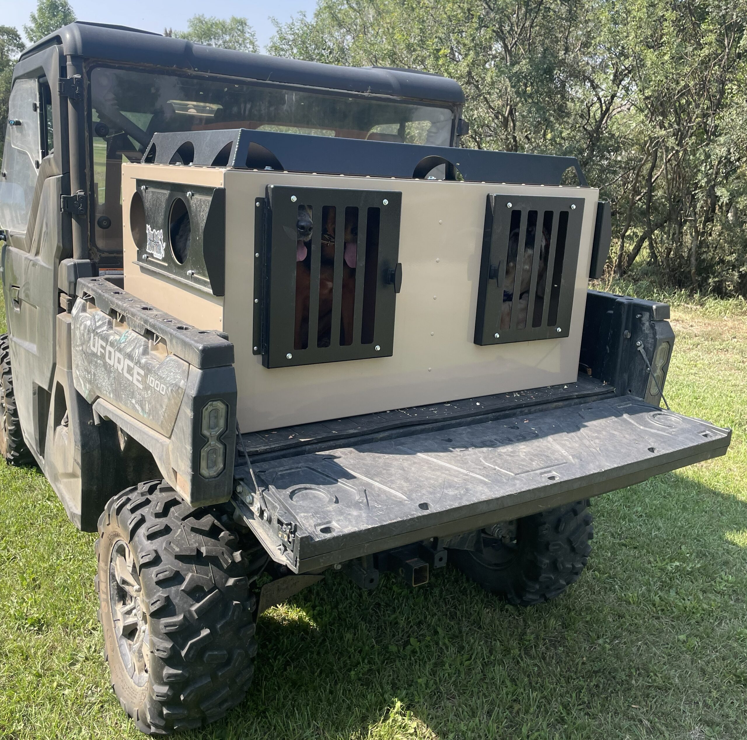 CFMOTO UForce1000 – Universal Dog Box